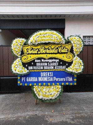 Papan Bunga Duka di Hutamonu